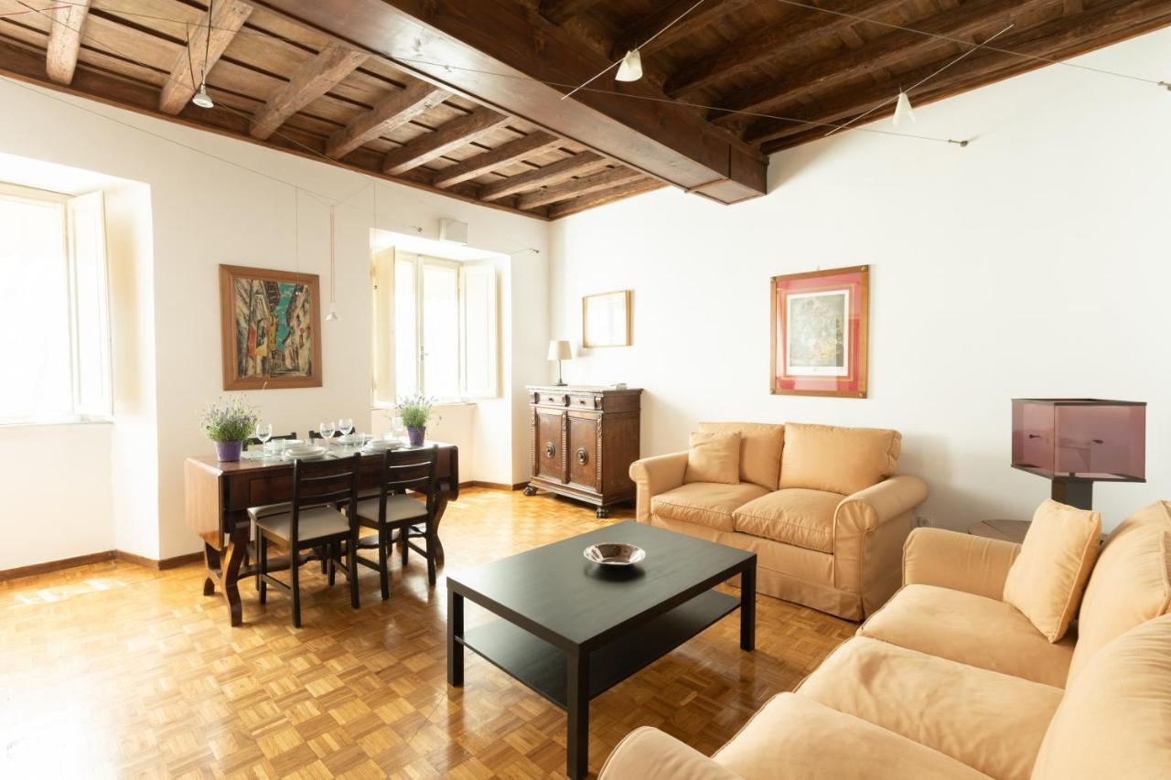 Spectacularly Bright, By Piazza Navona And The Pantheon - A/C, Wifi, Elevator Apartment Rome Luaran gambar