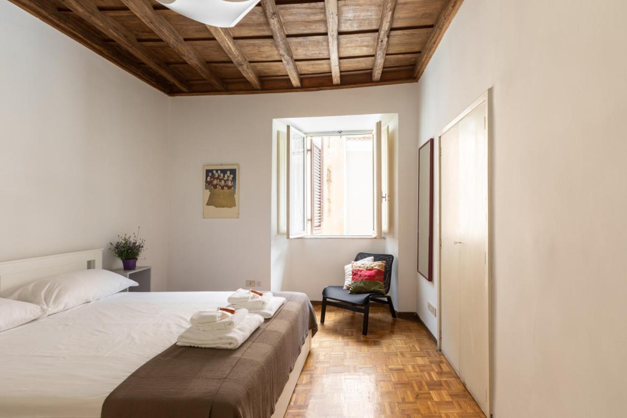 Spectacularly Bright, By Piazza Navona And The Pantheon - A/C, Wifi, Elevator Apartment Rome Luaran gambar