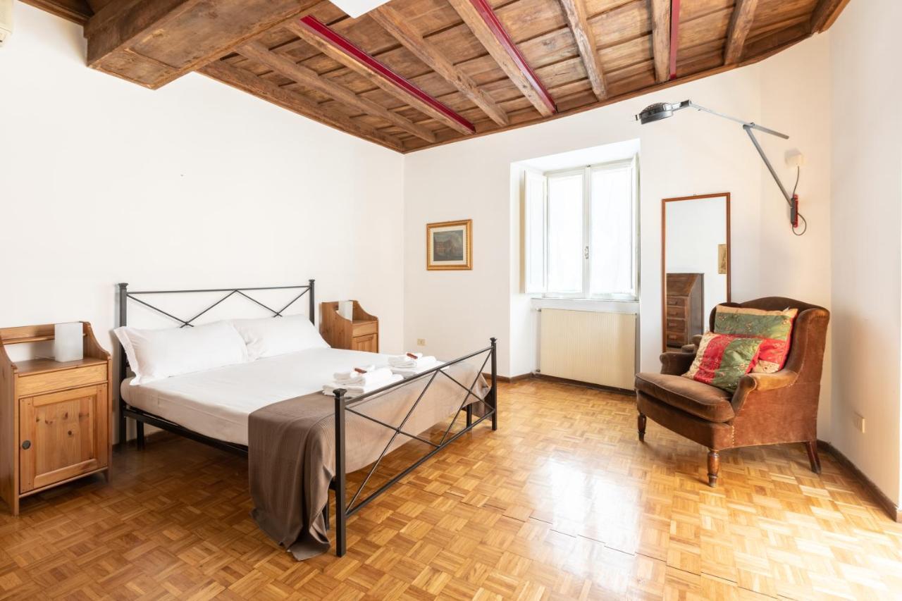 Spectacularly Bright, By Piazza Navona And The Pantheon - A/C, Wifi, Elevator Apartment Rome Luaran gambar
